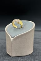 خاتم ذهب تصميم الماس عيار 21 وزن من 4.1 الى 4.2 جر...