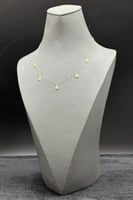 شوكر دمعات ذهب تصميم الماس عيار 18 وزن من 1 الى 1....