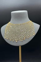 مخنق ذهب عيار 21 وزن 18.8 جرام