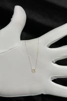 عقد مربع ذهب تصميم الماس عيار 18 وزن 0.3 جرام