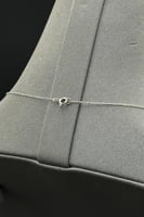 عقد الماس وزن الذهب : 0.77 جرام وزن الألماس : 0.04...