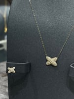 طقم شكل اكس ذهب تصميم الماس