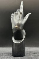 كف ذهب مع لؤلؤ عيار 18 وزن من 0.7 الى 0.8 جرام