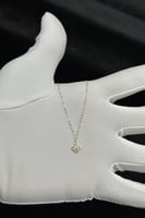 عقد ذهب تصميم الماس عيار 18 وزن 0.4 جرام