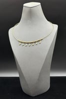 عقد مثلثات ذهب ايطالي عيار 18 وزن 10.1 جرام