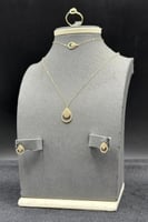 طقم ذهب عيار 18 قطرة الصفاء وزن 3 جرام