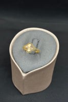 خاتم وردة ذهب صافي عيار 21 وزن من 0.9 الى 1 جرام