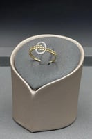 خاتم كور ذهب تصميم الماس عيار 18 وزن 1.5 جرام