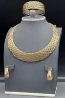 طقم قماش ذهب صافي ايطالي عيار 18 وزن 27.3 جرام