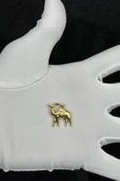 تعليقة جمل ذهب صافي عيار 18 وزن 1.9 جرام