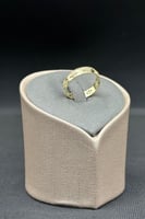 دبلة ذهب تصميم الماس عيار 18 وزن 1.7 جرام