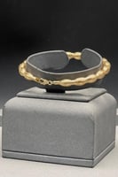 اسوارة قماش ذهب صافي ايطالي عيار 18 وزن من 2.3 جرا...