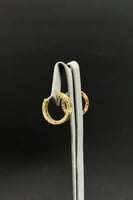 حلق وردة ذهب تصميم الماس عيار 18 وزن 5.8 جرام