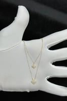 عقد وردة دورين ذهب تصميم الماس عيار 18 وزن من 0.7...