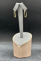 حلق مبروم ذهب صافي ايطالي عيار 18 وزن 1.1 جرام