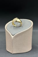 خاتم ذهب تصميم الماس عيار 18 وزن 2.4 جرام