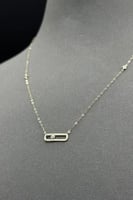 عقد مستطيل ذهب تصميم الماس عيار 18 وزن 0.5 جرام