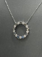 طقم ذهب ابيض تصميم الماسي باعلي جودة وافضل تصميم