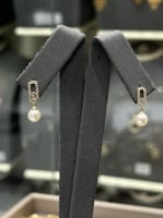 حلق مستطيل ذهب مع لؤلؤ