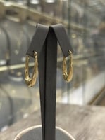 حلق مستطيل ذهب صافي