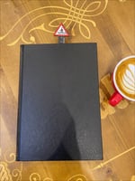 فاصل كتاب خشبي مع إشارة مرورية 12 سم