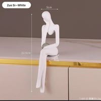 تمثال شخصية مفكر