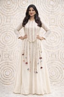 جلابية لنن هندي بتفاصيل مميزة في الخلف