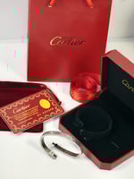 اسواره ماركة CARTIER مع الملحقات