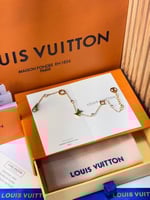 اسواره هاي كواليتي ماركة LOUIS VUITTON مع الملحقات