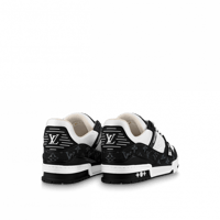 شوز لويس فيتون