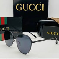 نظارة شمسية ماركة قوتشي هاي كواليتي مع ملحقاتها