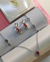 طقم ماركة SWAROVSKI مع الملحقات