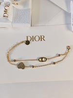 اسواره ماركة Dior مع الملحقات