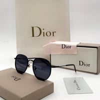 نظارة شمسية ماركة Dior هاي كواليتي مع ملحقاتها