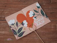 بطاقة أحبك جداً