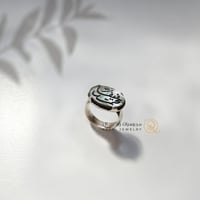 خاتم ملكي - بالمختصر.. أحب تفاصيلك - الون مموج اسو...