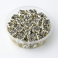 جبنة بيضاء مع حبة البركة السوداء