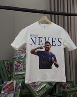 تيشيرت نيفيز