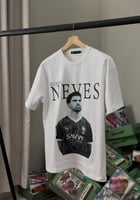 تيشيرت نيفيز