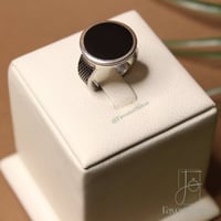 خاتم فضة ملكي دائري منقط