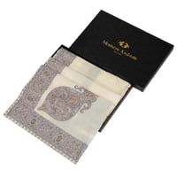 ازرق على بني