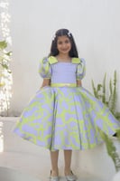 فستان رولا باللون الموف والفسفوري