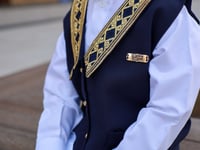 سديري اطفال كحلي بتطريز ذهبي