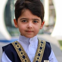 سديري اطفال كحلي بتطريز ذهبي