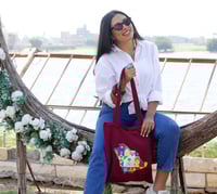 شنطة من القماش الفاخر