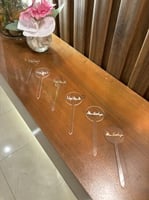 تغريسات اكريليك بعبارات مختلفة