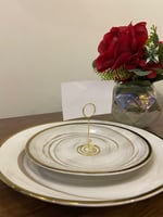 حامل بطاقات طاولة بدون عبارات