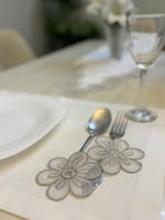 مفرش صحن دانتيل رمادي