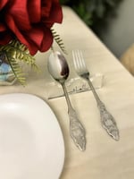 استاند ملاعق بالعافيه اسود