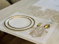 مفرش دانتيل